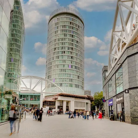 Heart Of City, Centre Point Luxury *
