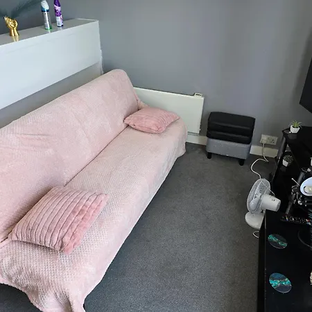 Heart Of City, Centre Point Luxury Apartament